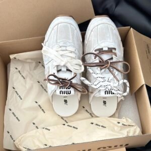 New balance mu mu