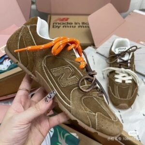 New balance mu mu