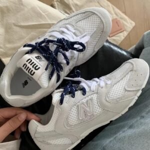 New balance mu mu
